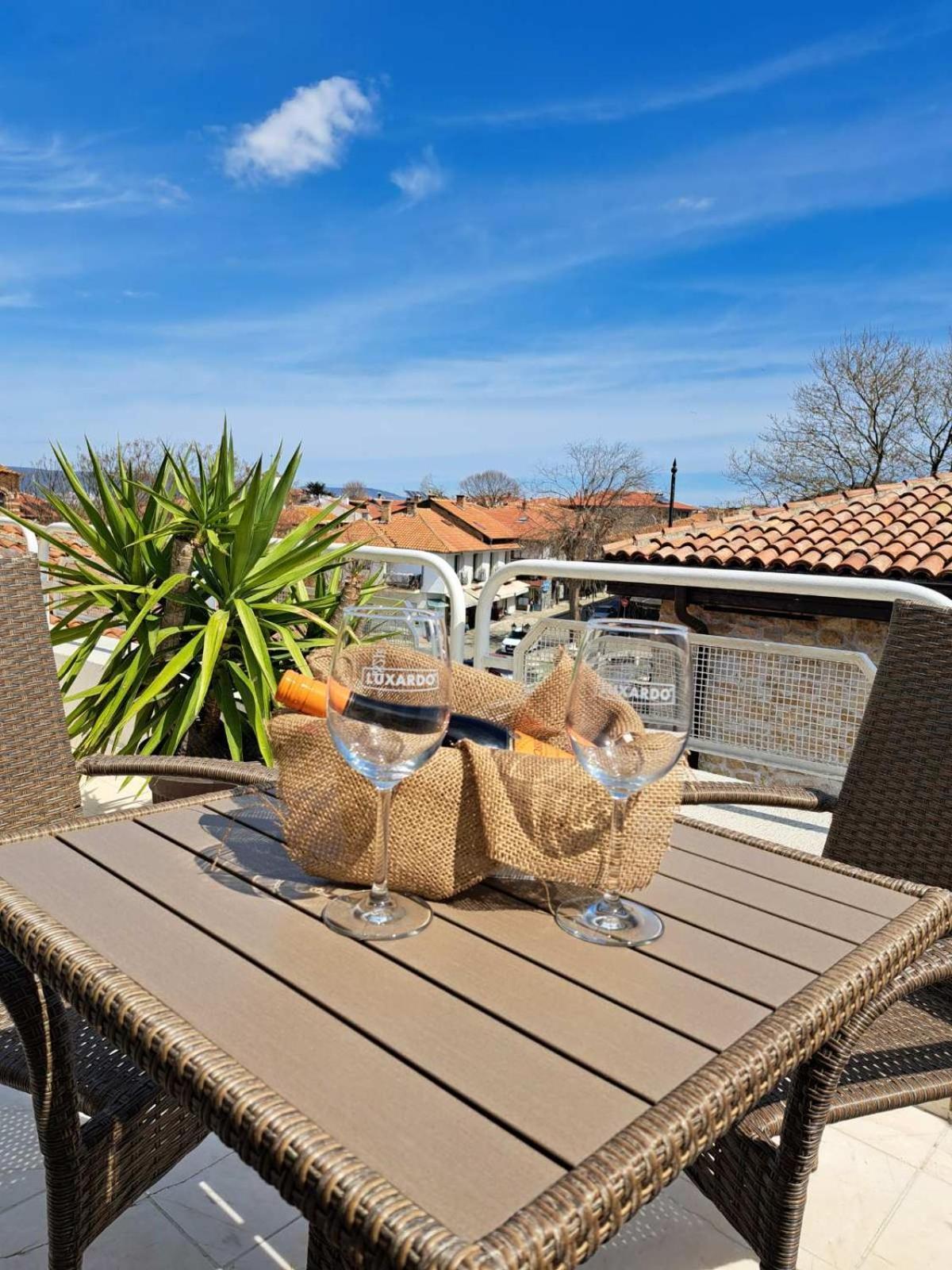 Hotel The White House Nessebar Exterior foto